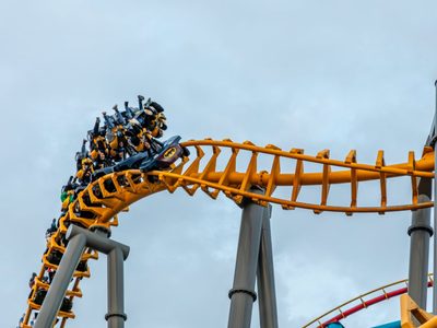 Joven de 17 años murió tras bajar de un juego en Six Flags México (Video)