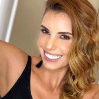 "¡Ojo con lo que deseas!": Andrea Escalona en un escandaloso atuendo estremeció la web