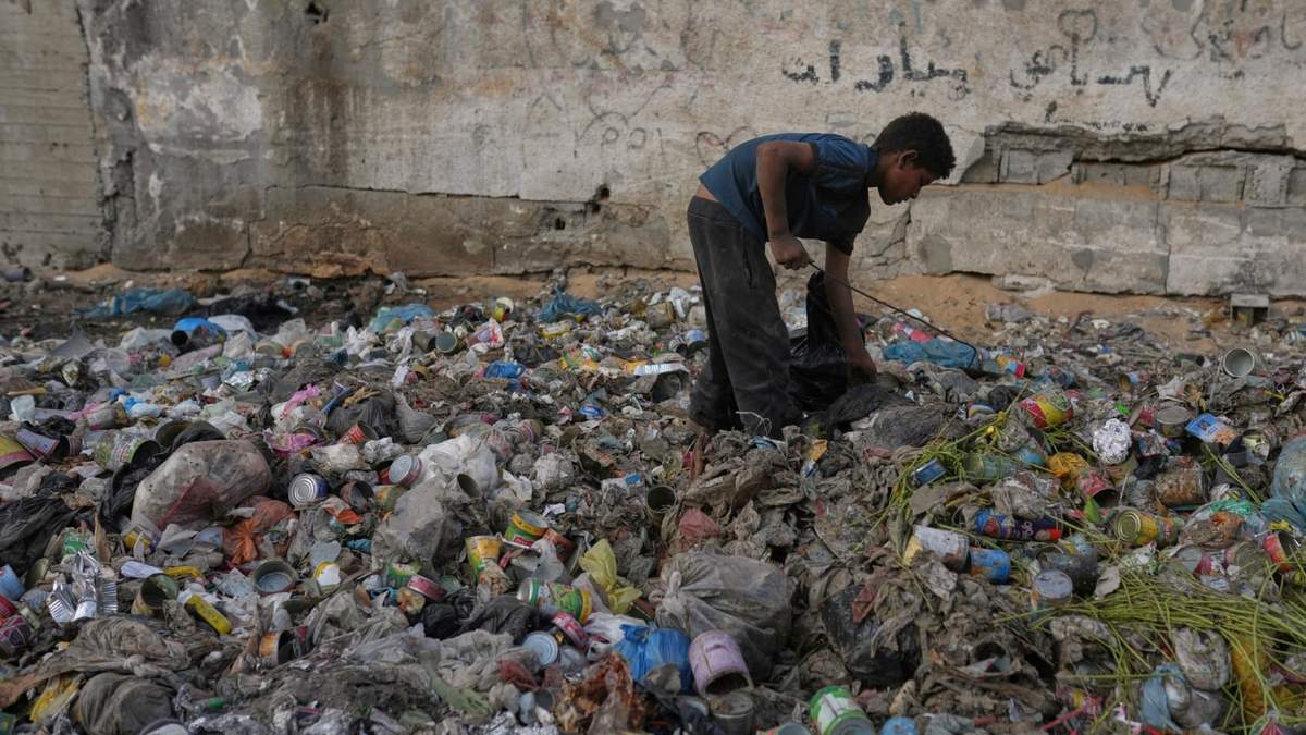Unicef permanece en el terreno para brindar asistencia, pero cada nuevo bombardeo y desplazamiento dificulta crecientemente la respuesta.