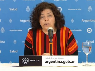 Carla Vizzotti contra Rubinstein: "Es bastante notable su postura de no hacerse cargo de nada"