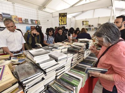 La fusión Educal-FCE