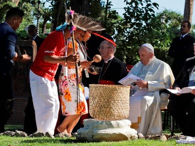 La ordenación de diáconos y el celibato, temas que sacuden a la Iglesia