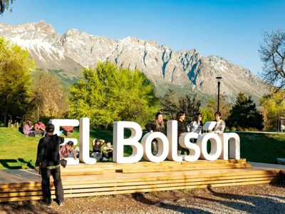 Escapada ideal al sur: El Bolsón celebra el finde largo con el regreso del Festival de las Bebidas Patagónicas