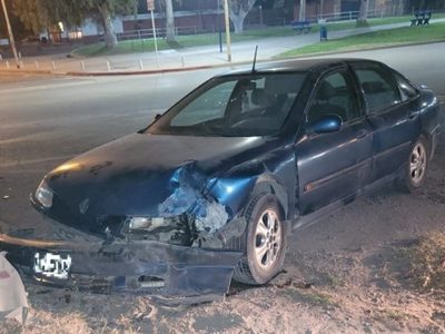 Choque en la Ruta 7: una mujer resultó herida y el otro conductor huyó