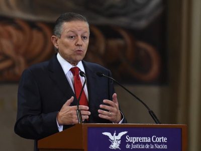 Zaldívar: Miranda de Wallace "tenía todo el poder protegida por Fox, Calderón y García Luna"