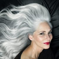 Las canas, la nueva moda de la naturalidad llegó para quedarse