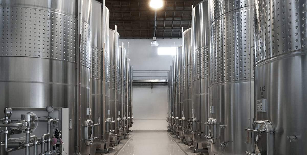 Bodegas piden medidas para revertir situación. Fuente: (Twitter)