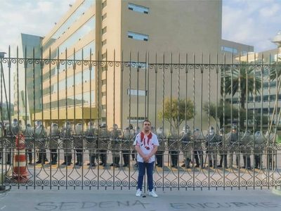 Desde la FGR, cadena de protección a militares: Hijo del general Lohmann, implicado