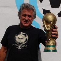 La curiosa historia de la medalla del Pato Fillol, que logró recuperar a más de 40 años de conquistarla