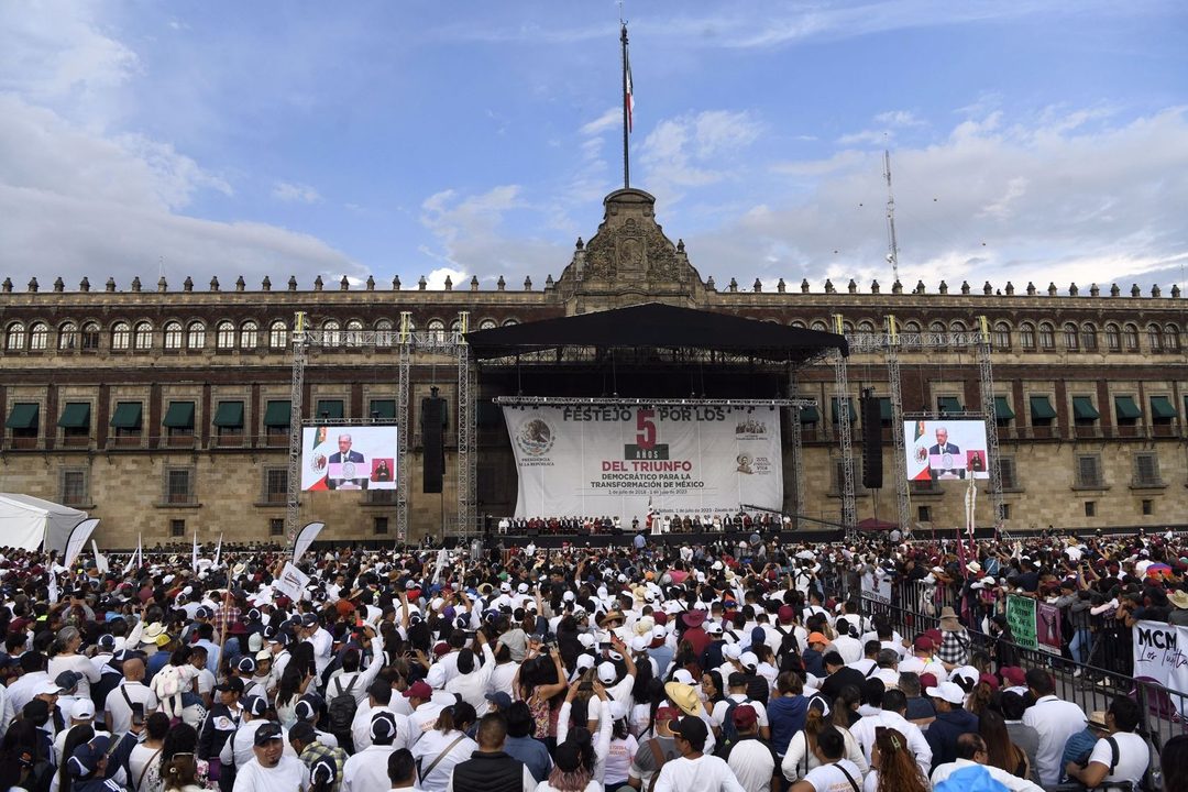 AMLOFESTEJO