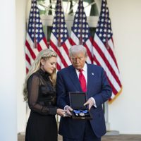 EU revoca seis visas por celebrar o burlarse del asesinato de Charlie Kirk; una es de México