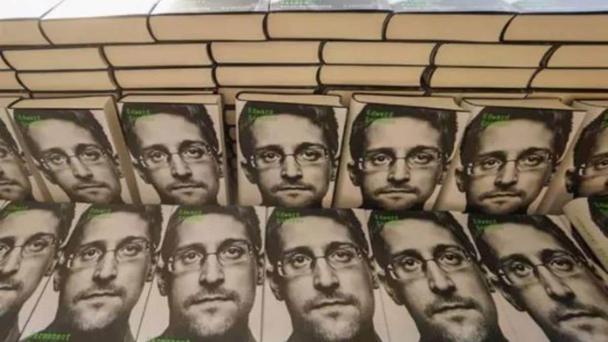 Edward Snowden. Por decreto, ciudadano ruso