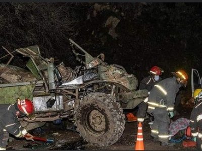 Confirmaron cuatro soldados muertos y 18 heridos