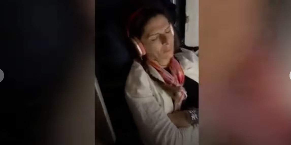 Ana Guevara regresa de los Juegos Olímpicos en asiento de lujo
