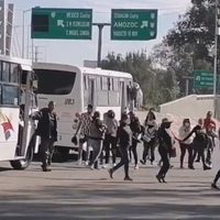Acarreos, compra de votos, quema de urnas y violencia marcaron la votación de Morena en Puebla