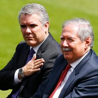 Renuncia el ministro de Defensa de Colombia por ocultar la muerte de menores durante bombardeo militar