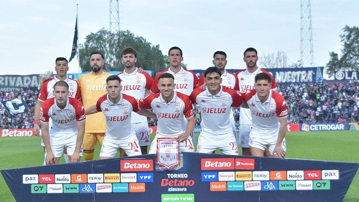 Última formación de Huracán, que está en problemas, en Mendoza ante la Lepra.