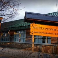 Un sujeto intentó abordar a un alumno de la escuela 352 y generó alarma en la comunidad