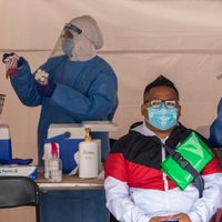 América se encuentra todavía en una “larga primera ola” de casos de covid-19: OPS