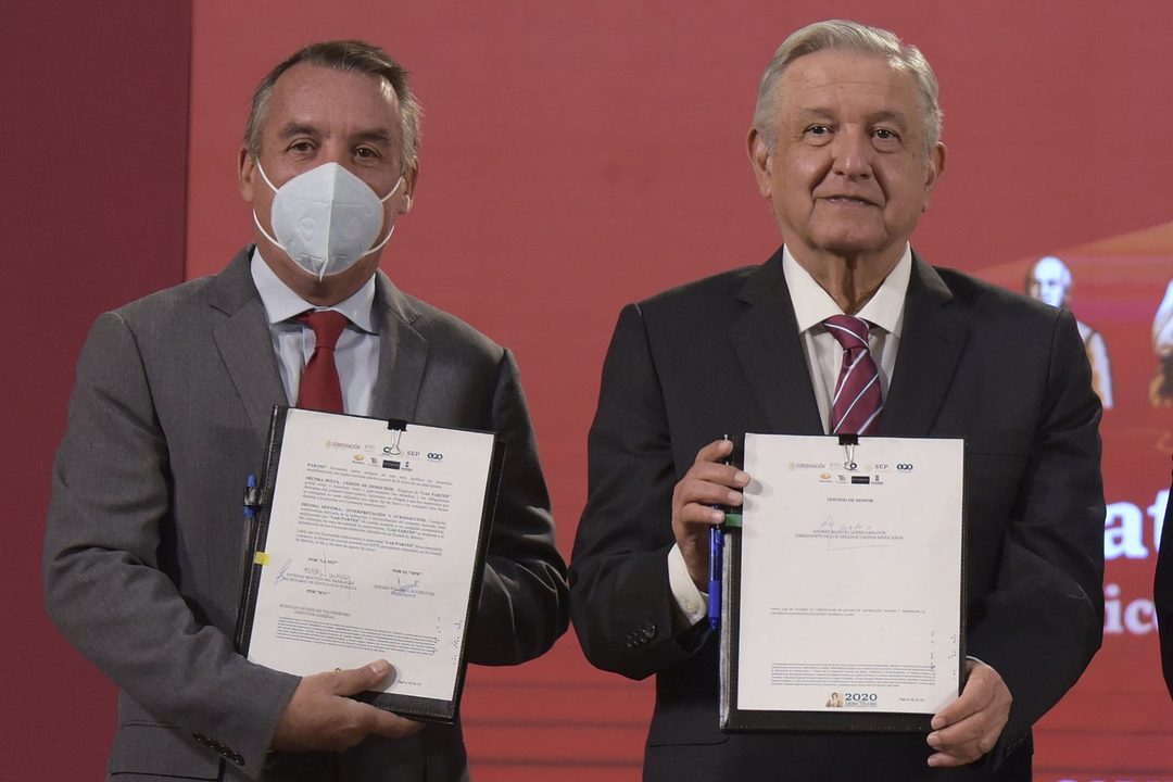 06_Azcarraga-AMLO