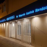 Trabajadores del Castro Rendón reclaman tener el boleto de colectivo y el estacionamiento gratuito