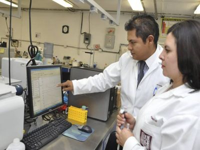 Científicos mexicanos desarrollan fármaco para inhibir al coronavirus