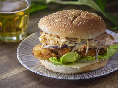Hamburguesas de pollo caseras: probá esta receta increíble y lista en minutos para resolver la cena