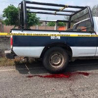 Comando balea a policías y hurta recursos de Prospera en Veracruz