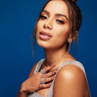 ¿Está prohibido? A Anitta no le importa, mirá su video de alto voltaje: se lo baja y deja ver ¡TODO!