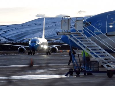 Llegó el primer vuelo al aeropuerto de Chapelco directo desde San Pablo