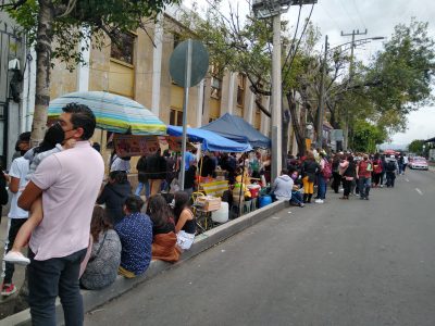 Miles de jóvenes aplican examen para ingresar a la Educación Media Superior