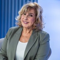 La perfecta rutina de ejercicios de Georgina Barbarossa para tener brazos firmes y fuertes a los 70 años