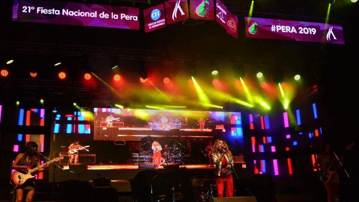 Foto archivo de la Fiesta de la Pera. Fuente: (Twitter)