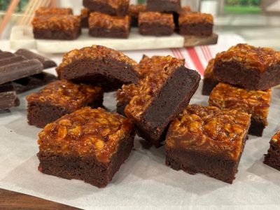Brownie con crocante de caramelo: dale una vuelta a este clásico que todos aman, con esta receta fácil que es una bomba