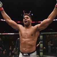 El increíble nocaut de Alistair Overeem a Walt Harris en la UFC