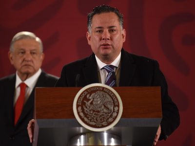Hay denuncias contra cuatro exgobernadores ante la FGR: Santiago Nieto