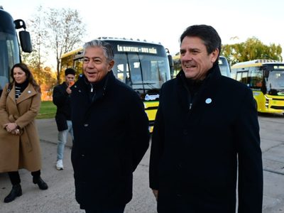 Neuquén presentó su nueva flota de colectivos eléctricos: cómo será el servicio