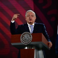 AMLO estalla contra jueces que frenaron reforma al Poder Judicial: "una invasión franca"