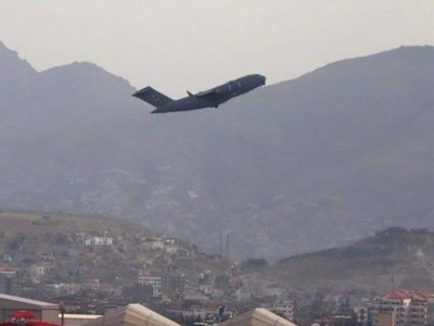 Los talibán reclaman la reanudación de vuelos internacionales hacia y desde Afganistán