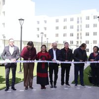 Brugada encabeza entrega de 309 viviendas de interés social para trabajadores del Metro de CDMX