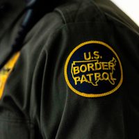 Mexicano se declara culpable de hacerse pasar por agente fronterizo para afectar deportaciones