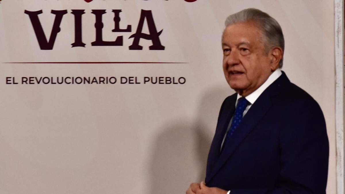 El presidente durante la conferencia matutina en Palacio Nacional
