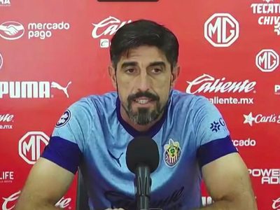 Reportan que Paunovic dejará a las Chivas para ir con el Almería de España