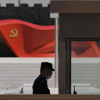 China lanza "ataque de precisión con misiles" junto a Taiwán