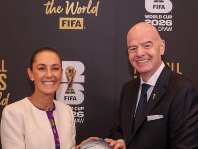 Infantino reafirma "plena confianza" a Sheinbaum y México como sede del Mundial