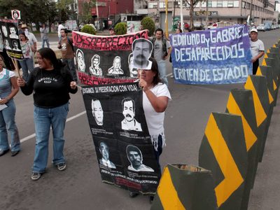 Ordena una juez la apertura de cuarteles para buscar a eperristas desaparecidos