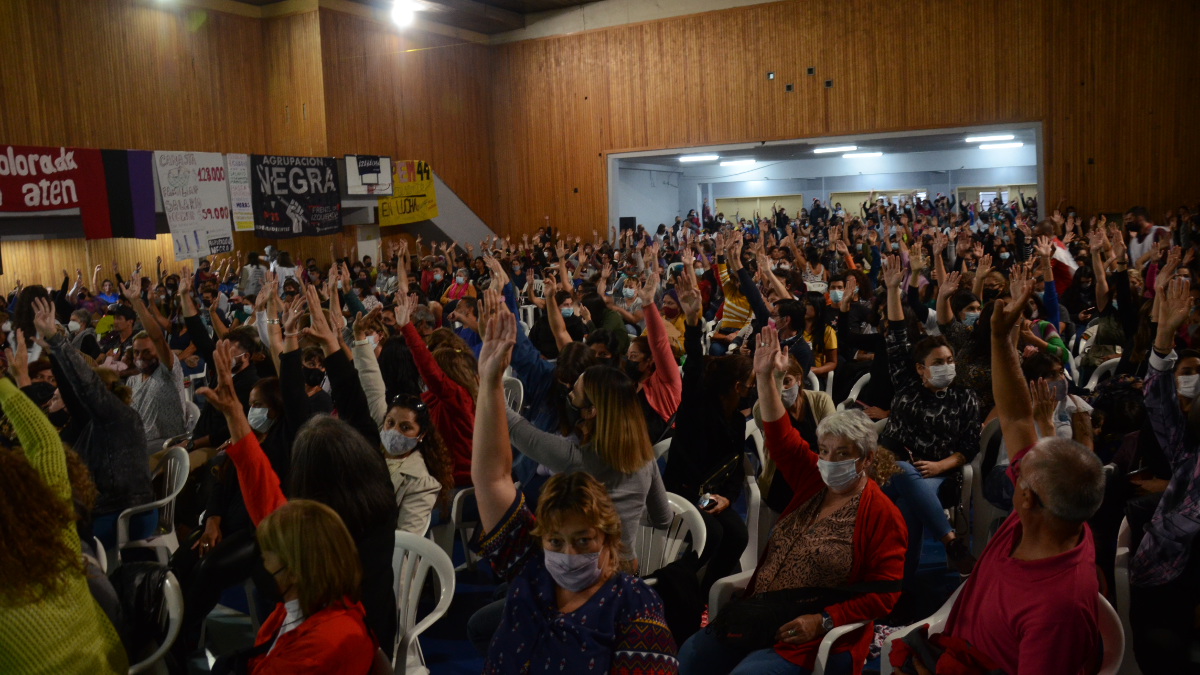 La asamblea de la ATEN en la capital decidió rechazar la propuesta. Fuente: (Twitter)