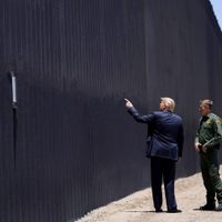 Trump afirmó que México pagará el muro con un peaje en la frontera