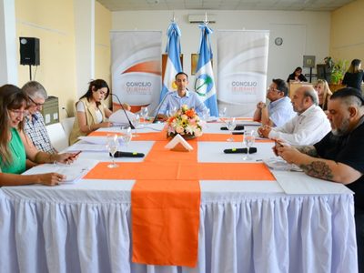 Concejales de Cutral Co rechazaron el DNU y la Ley Ómnibus de Javier Milei