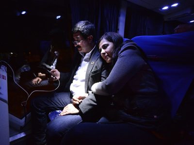 Lluvia de dinero: la esposa de Javier  Corral recibió 23 mdp en 18 días